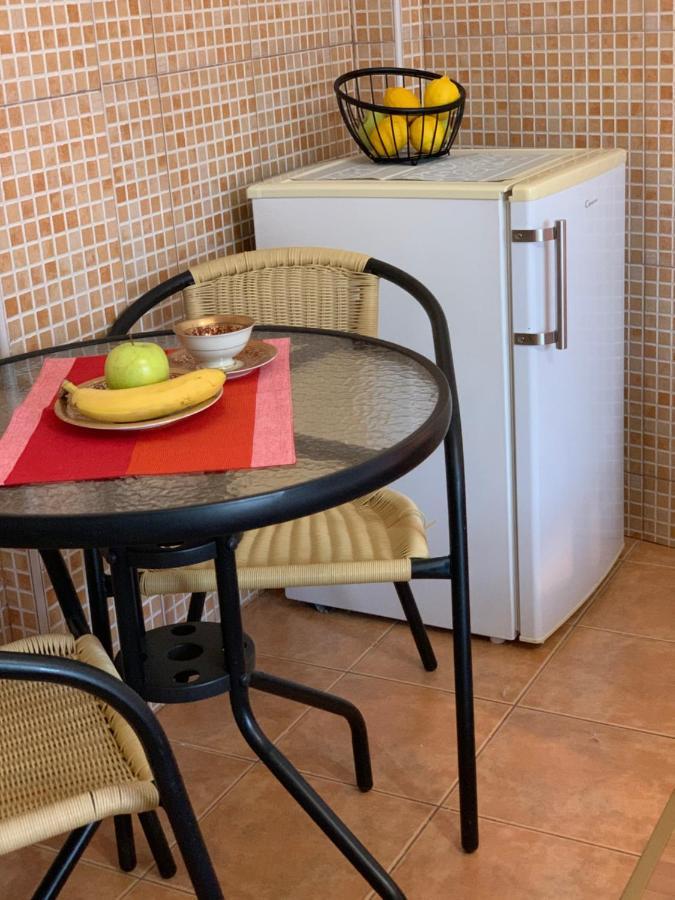 Guest House Nuhii 울친 외부 사진